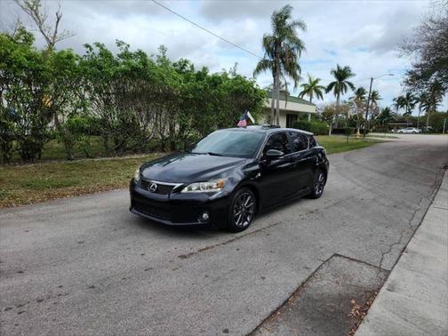 2013 Lexus CT 200h Base 4dr Hatchback