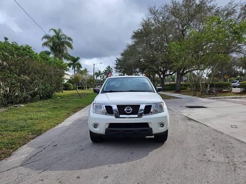 2015 Nissan Frontier SV