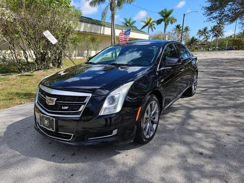 2016 Cadillac XTS Livery 4dr Sedan w/W20