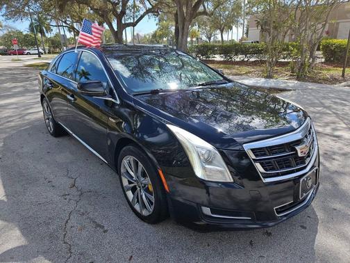 2016 Cadillac XTS Livery 4dr Sedan w/W20