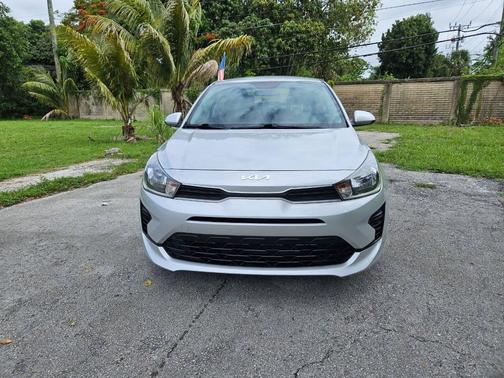 Silky Silver 2022 Kia Rio S