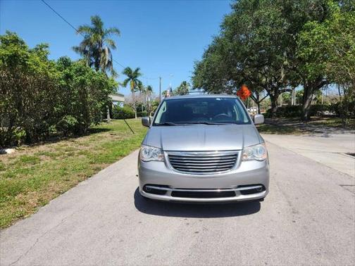 2015 Chrysler Town & Country Touring