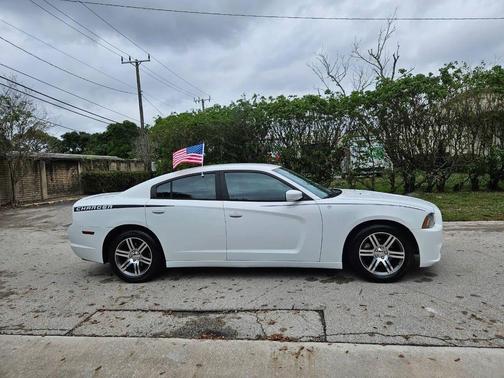 2014 Dodge Charger SE