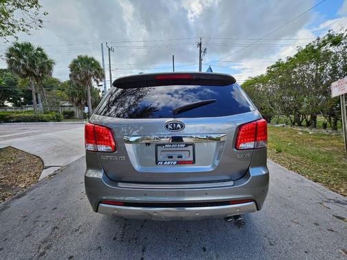 2013 Kia Sorento SX