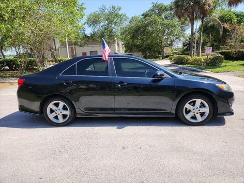 2013 Toyota Camry SE