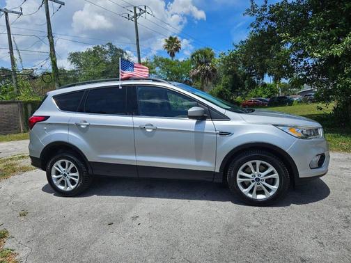 Silver 2019 Ford Escape SEL