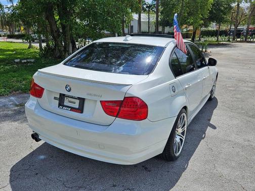 Alpine White 2010 BMW 328 328i xDrive AWD 4dr Sedan SULEV