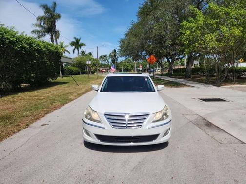 2012 Hyundai Genesis 4.6
