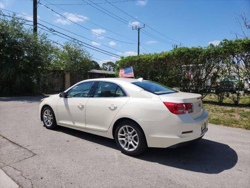 2013 Chevrolet Malibu Eco 4dr Sedan w/2SA