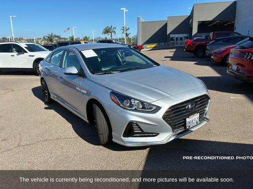 2019 Hyundai SONATA Hybrid SE