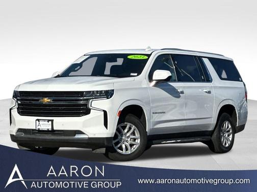 2023 Chevrolet Suburban LT