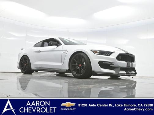 2016 Ford Shelby GT350 Base