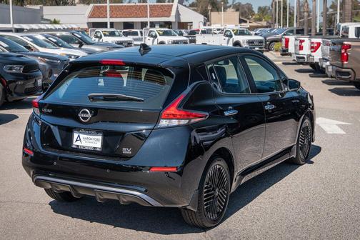 2024 Nissan Leaf SV PLUS