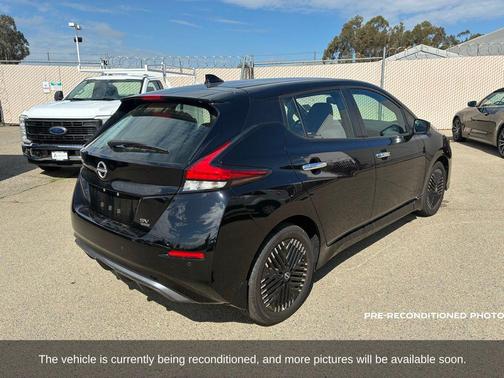 2024 Nissan Leaf SV PLUS