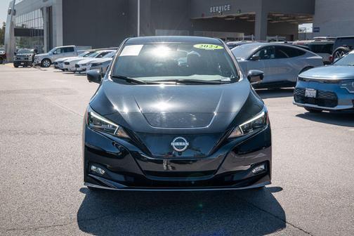 2024 Nissan Leaf SV PLUS