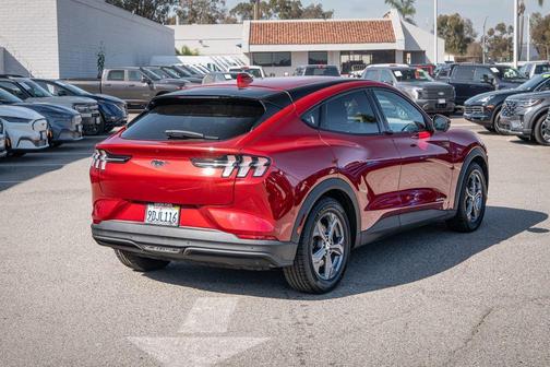 2022 Ford Mustang Mach-E Select