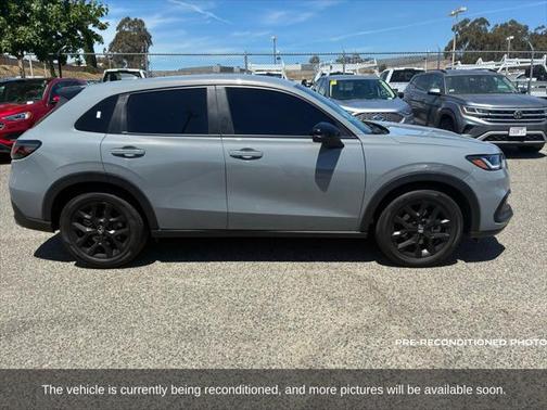 2025 Honda HR-V 2WD Sport