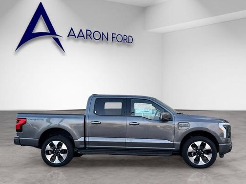 2023 Ford F-150 Lightning Platinum