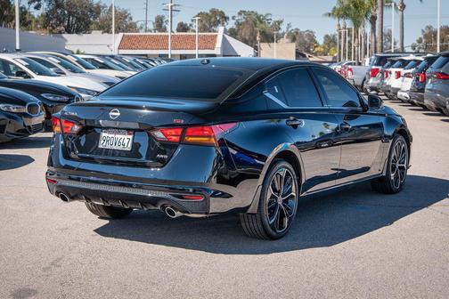 2025 Nissan Altima SR AWD