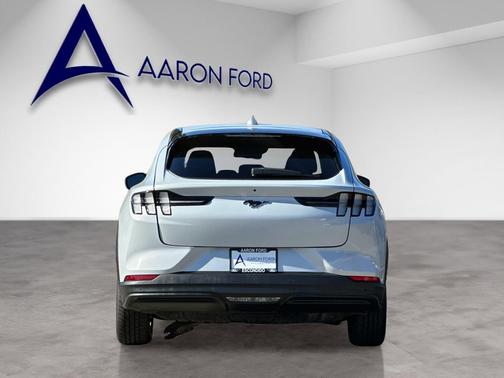 2021 Ford Mustang Mach-E Select