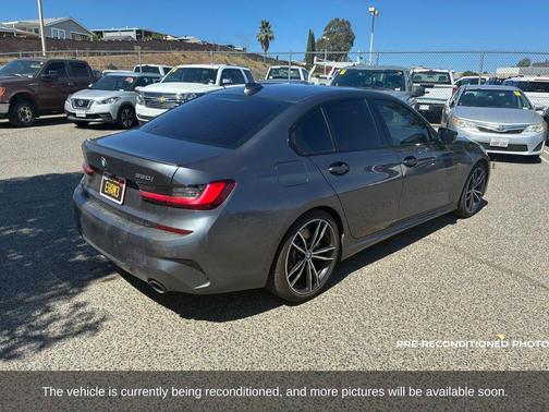 2022 BMW 330 330i