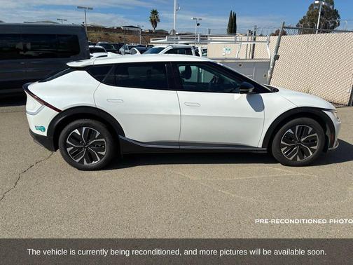 2024 Kia EV6 Light Long Range