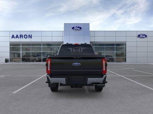 2025 Ford F-350 Lariat