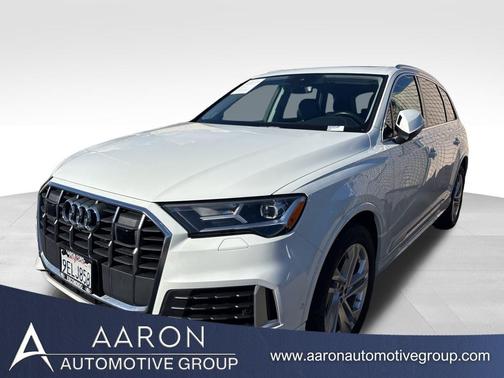 2023 Audi Q7 55 Premium Plus