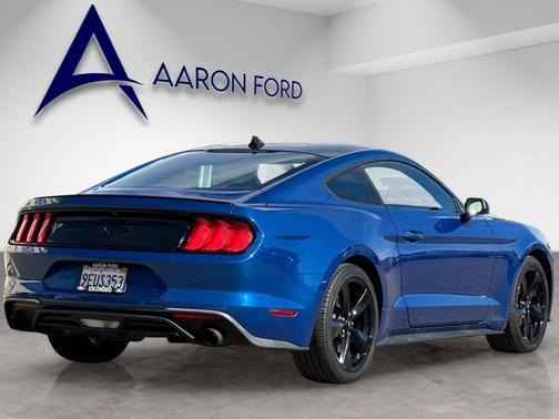 2023 Ford Mustang EcoBoost