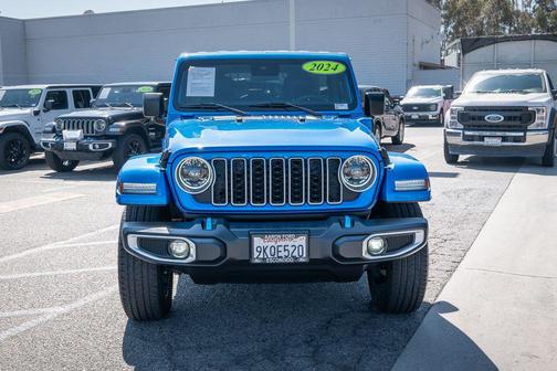 2024 Jeep Wrangler 4xe Sahara