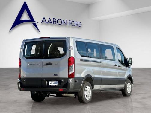 2025 Ford Transit-350 XLT