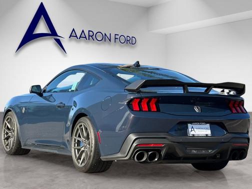 2025 Ford Mustang Dark Horse Fastback