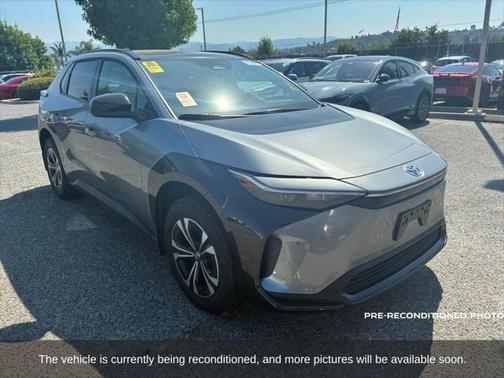 2024 Toyota bZ4X XLE