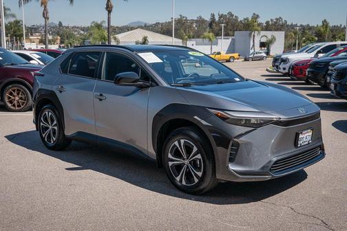 2024 Toyota bZ4X XLE