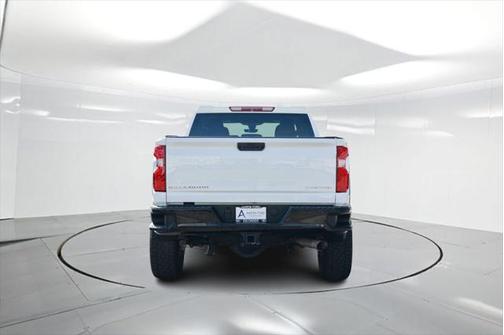2022 Chevrolet Silverado 2500 Custom