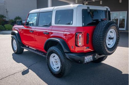 2024 Ford Bronco Heritage Edition