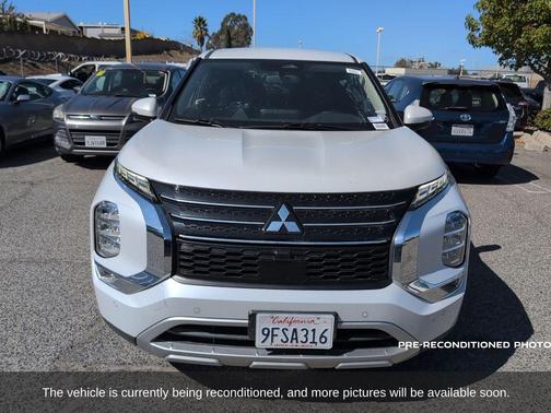 2023 Mitsubishi Outlander SE 2.5 2WD