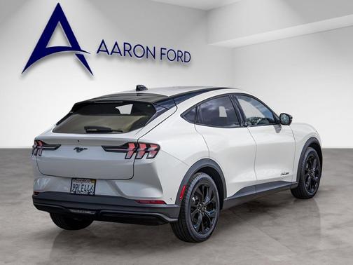 2024 Ford Mustang Mach-E Select