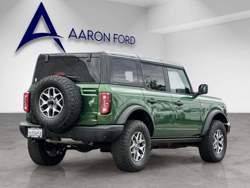 2025 Ford Bronco Badlands