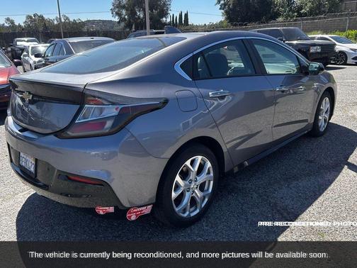 2018 Chevrolet Volt Premier