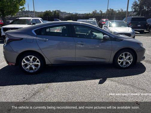 2018 Chevrolet Volt Premier