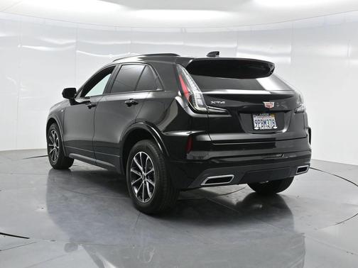 2024 Cadillac XT4 Sport