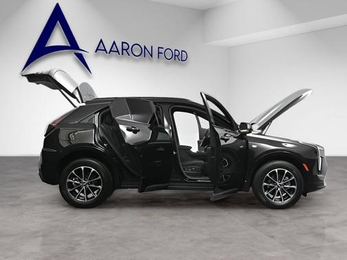 2024 Cadillac XT4 Sport
