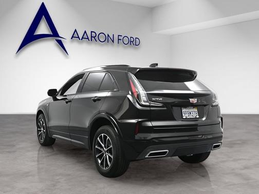 2024 Cadillac XT4 Sport