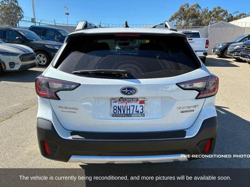 2020 Subaru Outback Touring