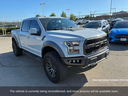2017 Ford F-150 Raptor