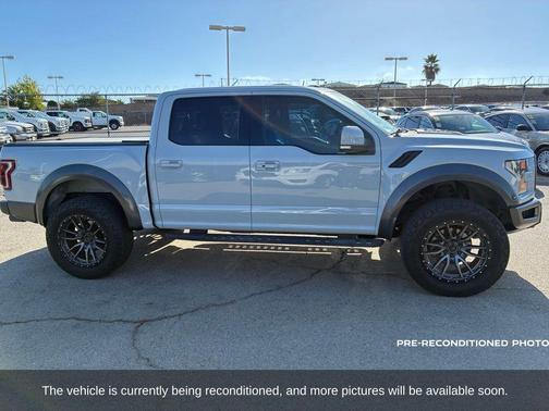 2017 Ford F-150 Raptor
