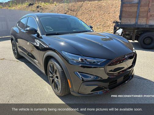 2025 Ford Mustang Mach-E Select