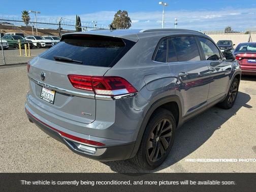 2020 Volkswagen Atlas Cross Sport 2.0T SE w/Technology 4MOTION