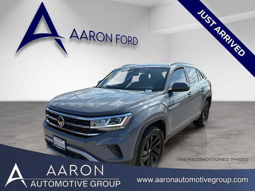 2020 Volkswagen Atlas Cross Sport 2.0T SE w/Technology 4MOTION